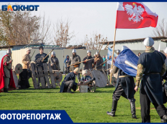 Спасители Отечества вернулись: Минин и Пожарский вели ополчение на бой в Волжском