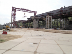 Ремонт моста через Ахтубу возобновили после долгого простоя