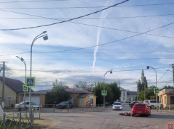 Близ Волжского в аварию попал несовершеннолетний мотоциклист