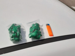 В Волжском пресекли канал поставки наркотика из Московской области