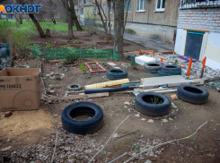 Более половины опрошенных волжан выступили против украшений из покрышек во дворах