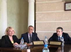 В Облсуде прошла встреча со СМИ за «закрытыми дверями»