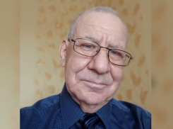 Преподаватель, худрук и отец волжских музыкантов: светлой памяти Валерия Елфимова