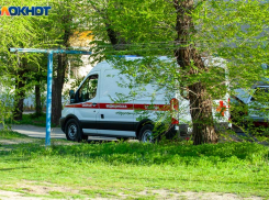 Труп у больницы Фишера обнаружили в Волжском: подробности