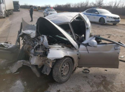 3 человека пострадали в аварии на трассе в Волгоградской области: вышел на обгон