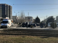 Два человека пострадали в ДТП у ТРК «Волгамолл»