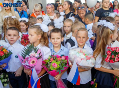 240 миллионов рублей выделяют на ремонт двух школ в Волжском. Разбираемся, что на эти деньги планируют сделать.