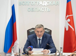 Пять пострадавших и пожары на складах и предприятии ТЭК после атаки БПЛА: последствия ночной атаки БПЛА на Волгоградскую область