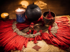 Волжанам рассказали, как правильно гадать на Рождество в домашних условиях