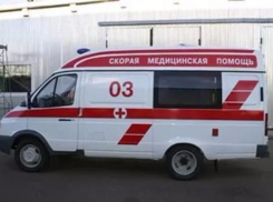 Водитель «Лады-Калина» госпитализирован с тяжелым сотрясением мозга в больницу Волжского