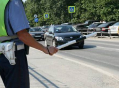 Пьяный водитель в Волжском погонял на «Москвиче» и попался повторно