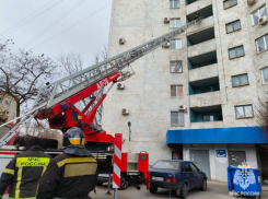 В Волжском провели пожарно-тактические учения на 12-этажном жилом доме