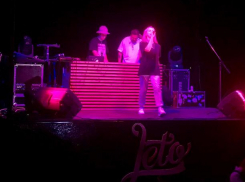 Cream Soda открыли жаркую танцевальную площадку в Волжском