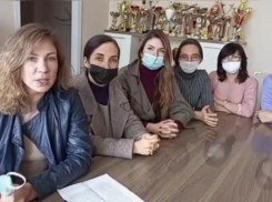 Родительский комитет опроверг информацию о поборах в школе №35 Волжского