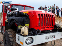В селе близ Волжского случился пожар: есть пострадавший