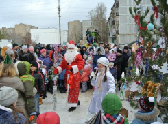 В каждом дворе Волжского пройдет «своя елка»