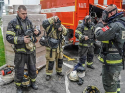 Тревога на химзаводе: волжские пожарные отработали ликвидацию условного ЧП