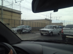 И снова плотина Волжской ГЭС: из-за ДТП движение парализовано