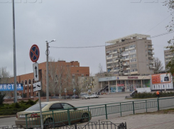 Сильные порывы ветра пообещали волжанам в четверг