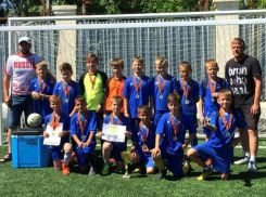 Волжский стадион принял юных футболистов