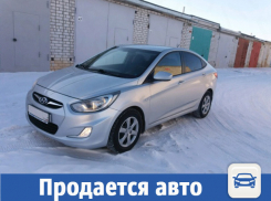 В Волжском ждет хозяина серебристый «Hyundai Solaris»