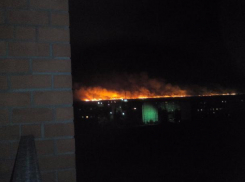 Судным днем назвали волжане минувшую ночь, когда город окружило кольцом пожаров 