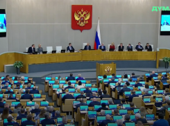 Госдума экстренно ищет способы защитить покупателей, лишающихся и жилья, и денег