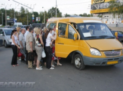 Судьба пригородных маршруток Волгограда решится через три недели
