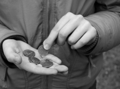 В Волжском определили новую сумму дохода малоимущих горожан 