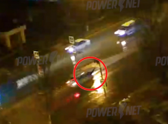 Водитель Lada отправил пешехода в больницу в Волжском: видео