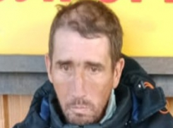 Почти три недели ищут 40-летнего мужчину в Волгоградской области