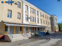 В Волжском медучреждения перейдут на особый режим работы