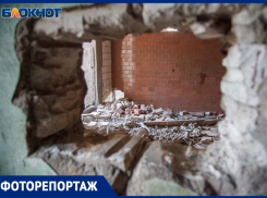 Как разорили крупнейший комбинат в Волжском: из столовой, сыроварни и цеха в руины