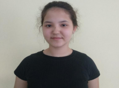 14- летняя девочка-сирота ищет в Волжском любящую маму