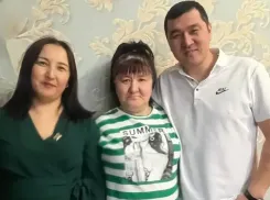 Нурию Абдрахмановну поздравляют с Днем матери дети!