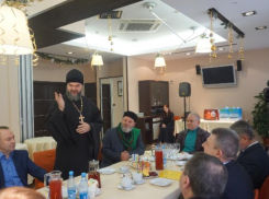 В Волжском провели заседание Совета по вопросам межнациональных отношений