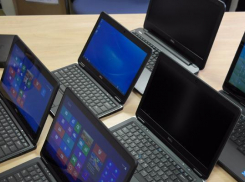 Укравшего с подельником 18 ноутбуков из саратовского офиса волгоградца задержали два месяца спустя