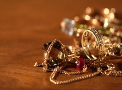 Полицейские задержали «золотого» вора в Волжском