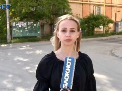 «Это не детская площадка, а собачья»: как прошла проверка 26 микрорайона в Волжском