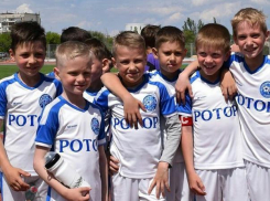 ФК «Ротор» улучшает свое финансовое положение за счет детей