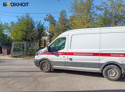 Водитель за рулем иномарки сбил подростка в Волжском