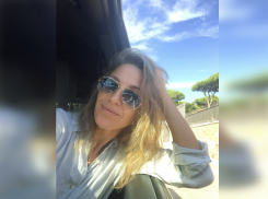 «Все еще молодая и красивая, но уже не дура», - поклонники поддержали волжанку Юлию Ковальчук