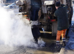 В Волжском мартовский ямочный ремонт провели на 18 улицах 