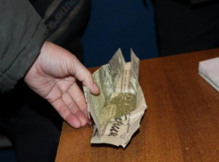 Полицейские поймали волжанина со свертком марихуаны