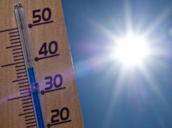 Волжанам пообещали жару и сносящий крышу ветер 1 апреля