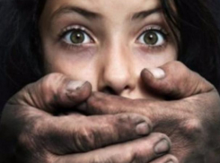 В Волгограде маршрутчик изнасиловал 13-летнюю школьницу