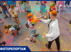 Красочный фестиваль для детей состоялся в Волжском: фоторепортаж