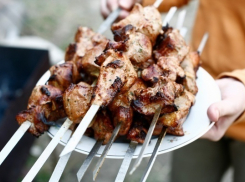 Сотрудники МЧС провели рейд по соблюдению пожарной безопасности в Волго-Ахтубинской пойме