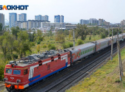 Из реанимации перевели 17-летнего парня, попавшего под электричку Волгоград-Волжский