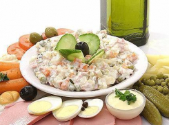 «Оливье» на новогодний стол обойдется волжанам в 332 рубля